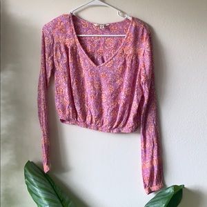 Billabong floral crop